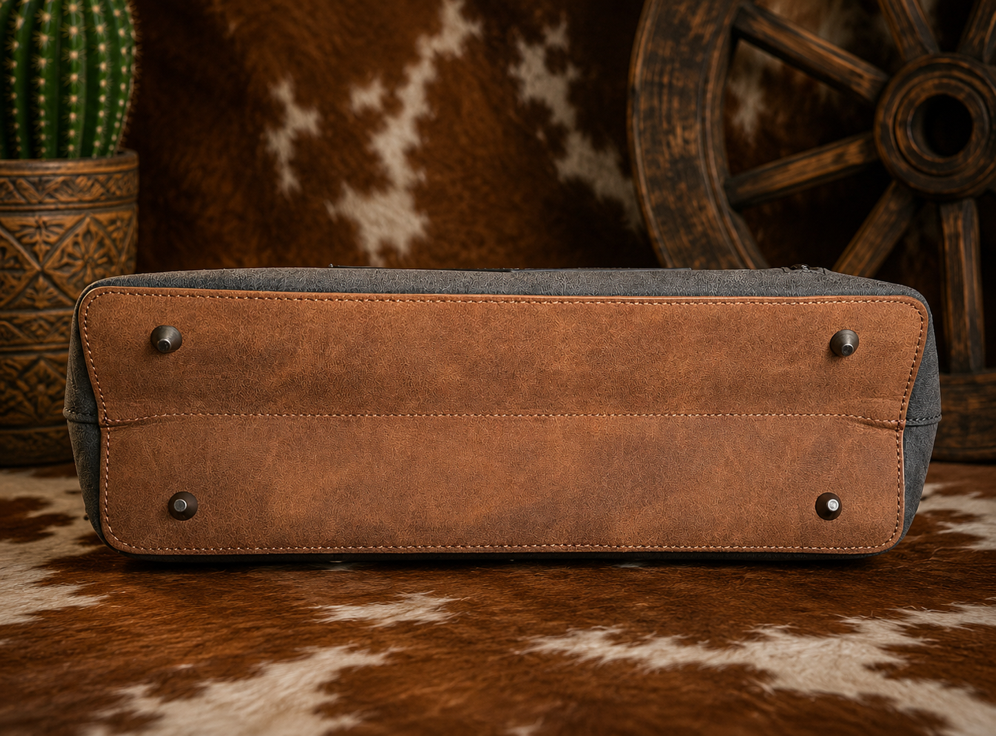 Wrangler Canyon Ridge Concealed Carry Tote Bag